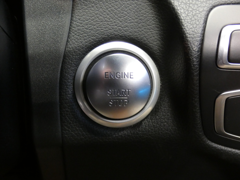 メルセデスベンツ GLC GLC250 4MATIC ｽﾎﾟｰﾂ ﾚｰﾀﾞｰｾｰﾌﾃｨPKG　meｺﾈｸﾄ AMGｴｱﾛ&19ｲﾝﾁAW ｺﾝﾋﾞ革ｼｰﾄ 前後ﾋｰﾀｰ HDDﾅﾋﾞ 地ﾃﾞｼﾞ TVｷｬﾝｾﾗｰ 360度ｶﾒﾗ 前後ﾄﾞﾗﾚｺ ﾍｯﾄﾞｱｯﾌﾟD 自動ﾘｱｹﾞｰﾄ/ﾌｯﾄOP LEDﾗｲﾄ ｱﾀﾞﾌﾟﾃｨﾌﾞHB　2年保証付