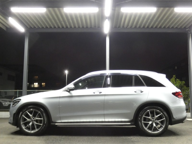 メルセデスベンツ GLC GLC300 4MATIC AMGﾗｲﾝ ﾚｻﾞｰｴｸｽｸﾙｰｼﾌﾞ&ﾚｰﾀﾞｰｾｰﾌﾃｨPKG　後期 meｺﾈｸﾄ 黒本革 ｼｰﾄﾋｰﾀｰ&ﾍﾞﾝﾁﾚｰﾀｰ ﾊﾟﾉﾗﾏｻﾝﾙｰﾌ MBUXﾅﾋﾞTV Aｶｰﾌﾟﾚｲ 360ｶﾒﾗ ﾍｯﾄﾞｱｯﾌﾟD ｴｱﾊﾞﾗﾝｽPKG 前後ﾄﾞﾗﾚｺ AMGｴｱﾛ&20ｲﾝﾁAW　新車保証継承可能