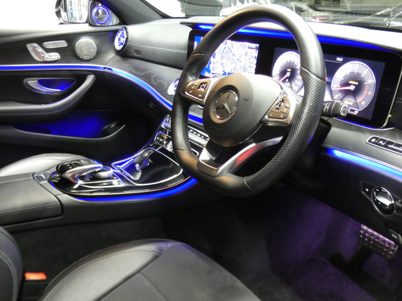 メルセデスベンツ Eクラス E200 ｱﾊﾞﾝｷﾞｬﾙﾄﾞ ｽﾎﾟｰﾂ ﾚｰﾀﾞｰｾｰﾌﾃｨPKG　AMGｴｱﾛ&19ｲﾝﾁAW ｺﾝﾋﾞ革ｼｰﾄ ﾅﾋﾞTV 360度ｶﾒﾗ Aｶｰﾌﾟﾚｲ ｱﾝﾋﾞｴﾝﾄｴｱｱｳﾄﾚｯﾄ H&Rﾀﾞｳﾝｻｽ LEDﾗｲﾄ ｱﾀﾞﾌﾟﾃｨﾌﾞHB　2年保証付