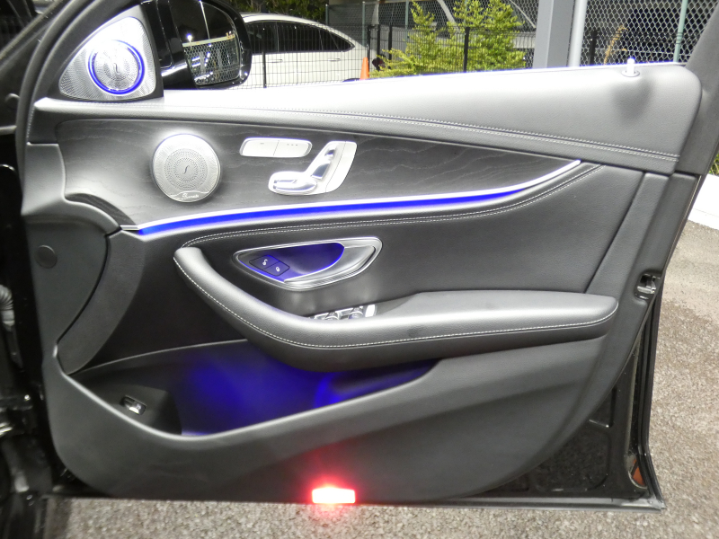 メルセデスベンツ Eクラス E200 ｱﾊﾞﾝｷﾞｬﾙﾄﾞ ｽﾎﾟｰﾂ ﾚｰﾀﾞｰｾｰﾌﾃｨPKG　AMGｴｱﾛ&19ｲﾝﾁAW ｺﾝﾋﾞ革ｼｰﾄ ﾅﾋﾞTV 360度ｶﾒﾗ Aｶｰﾌﾟﾚｲ ｱﾝﾋﾞｴﾝﾄｴｱｱｳﾄﾚｯﾄ H&Rﾀﾞｳﾝｻｽ LEDﾗｲﾄ ｱﾀﾞﾌﾟﾃｨﾌﾞHB　2年保証付