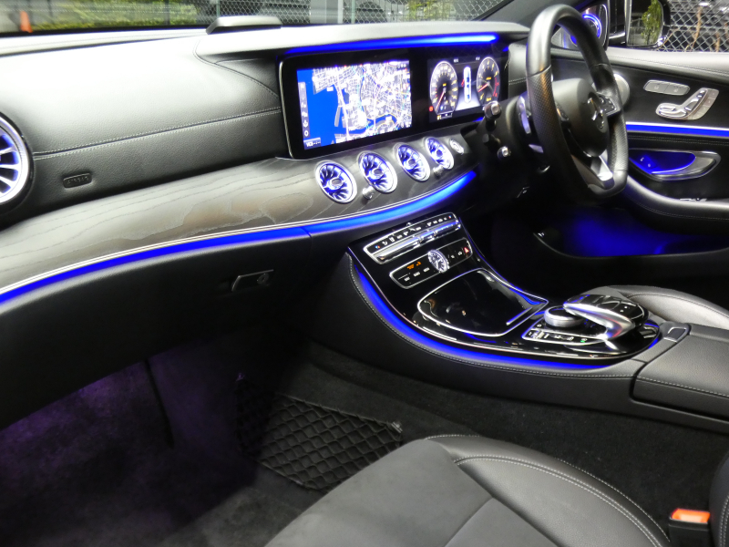 メルセデスベンツ Eクラス E200 ｱﾊﾞﾝｷﾞｬﾙﾄﾞ ｽﾎﾟｰﾂ ﾚｰﾀﾞｰｾｰﾌﾃｨPKG　AMGｴｱﾛ&19ｲﾝﾁAW ｺﾝﾋﾞ革ｼｰﾄ ﾅﾋﾞTV 360度ｶﾒﾗ Aｶｰﾌﾟﾚｲ ｱﾝﾋﾞｴﾝﾄｴｱｱｳﾄﾚｯﾄ H&Rﾀﾞｳﾝｻｽ LEDﾗｲﾄ ｱﾀﾞﾌﾟﾃｨﾌﾞHB　2年保証付