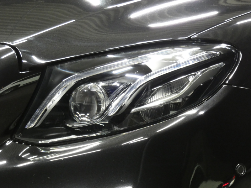 メルセデスベンツ Eクラス E200 ｱﾊﾞﾝｷﾞｬﾙﾄﾞ ｽﾎﾟｰﾂ ﾚｰﾀﾞｰｾｰﾌﾃｨPKG　AMGｴｱﾛ&19ｲﾝﾁAW ｺﾝﾋﾞ革ｼｰﾄ ﾅﾋﾞTV 360度ｶﾒﾗ Aｶｰﾌﾟﾚｲ ｱﾝﾋﾞｴﾝﾄｴｱｱｳﾄﾚｯﾄ H&Rﾀﾞｳﾝｻｽ LEDﾗｲﾄ ｱﾀﾞﾌﾟﾃｨﾌﾞHB　2年保証付