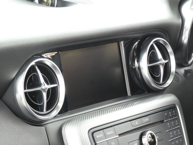 メルセデスベンツ SLCクラス SLC200 ｽﾎﾟｰﾂ ﾚｰﾀﾞｰｾｰﾌﾃｨPKG　ﾏｼﾞｯｸｽｶｲC ｽﾎﾟｰﾂｴｸﾞｿﾞｰｽﾄ ｷｰﾚｽｺﾞｰ 黒本革ｼｰﾄ/ﾋｰﾀｰ HDDﾅﾋﾞTV Bｶﾒﾗ Aｶｰﾌﾟﾚｲ ﾊﾟﾄﾞﾙｼﾌﾄ ﾀﾞｲﾅﾐｯｸｾﾚｸﾄ harman/kardon AMGｴｱﾛ&18ｲﾝﾁAW LEDﾍｯﾄﾞﾗｲﾄ/ｱﾀﾞﾌﾟﾃｨﾌﾞHB　2年保証付