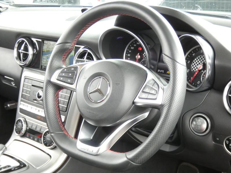 メルセデスベンツ SLCクラス SLC200 ｽﾎﾟｰﾂ ﾚｰﾀﾞｰｾｰﾌﾃｨPKG　ﾏｼﾞｯｸｽｶｲC ｽﾎﾟｰﾂｴｸﾞｿﾞｰｽﾄ ｷｰﾚｽｺﾞｰ 黒本革ｼｰﾄ/ﾋｰﾀｰ HDDﾅﾋﾞTV Bｶﾒﾗ Aｶｰﾌﾟﾚｲ ﾊﾟﾄﾞﾙｼﾌﾄ ﾀﾞｲﾅﾐｯｸｾﾚｸﾄ harman/kardon AMGｴｱﾛ&18ｲﾝﾁAW LEDﾍｯﾄﾞﾗｲﾄ/ｱﾀﾞﾌﾟﾃｨﾌﾞHB　2年保証付