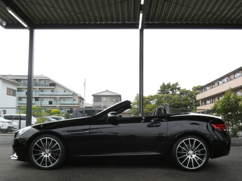 メルセデスベンツ SLCクラス SLC200 ｽﾎﾟｰﾂ ﾚｰﾀﾞｰｾｰﾌﾃｨPKG　ﾏｼﾞｯｸｽｶｲC ｽﾎﾟｰﾂｴｸﾞｿﾞｰｽﾄ ｷｰﾚｽｺﾞｰ 黒本革ｼｰﾄ/ﾋｰﾀｰ HDDﾅﾋﾞTV Bｶﾒﾗ Aｶｰﾌﾟﾚｲ ﾊﾟﾄﾞﾙｼﾌﾄ ﾀﾞｲﾅﾐｯｸｾﾚｸﾄ harman/kardon AMGｴｱﾛ&18ｲﾝﾁAW LEDﾍｯﾄﾞﾗｲﾄ/ｱﾀﾞﾌﾟﾃｨﾌﾞHB　2年保証付