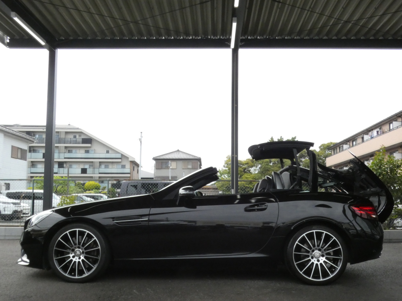 メルセデスベンツ SLCクラス SLC200 ｽﾎﾟｰﾂ ﾚｰﾀﾞｰｾｰﾌﾃｨPKG　ﾏｼﾞｯｸｽｶｲC ｽﾎﾟｰﾂｴｸﾞｿﾞｰｽﾄ ｷｰﾚｽｺﾞｰ 黒本革ｼｰﾄ/ﾋｰﾀｰ HDDﾅﾋﾞTV Bｶﾒﾗ Aｶｰﾌﾟﾚｲ ﾊﾟﾄﾞﾙｼﾌﾄ ﾀﾞｲﾅﾐｯｸｾﾚｸﾄ harman/kardon AMGｴｱﾛ&18ｲﾝﾁAW LEDﾍｯﾄﾞﾗｲﾄ/ｱﾀﾞﾌﾟﾃｨﾌﾞHB　2年保証付