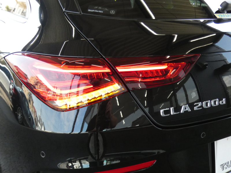 メルセデスベンツ CLAクラス CLA200d ｼｭｰﾃｨﾝｸﾞﾌﾞﾚｰｸ AMGﾗｲﾝ AMGﾚｻﾞｰｴｸｽｸﾙｰｼﾌﾞ&ｱﾄﾞﾊﾞﾝｽﾄﾞ&ﾚｰﾀﾞｰｾｰﾌﾃｨPKG　meｺﾈｸﾄ 灰黒革 ﾊﾟﾉﾗﾏSR MBUXﾅﾋﾞTV 360ｶﾒﾗ ｱﾄﾞﾊﾞﾝｽﾄﾞｻｳﾝﾄﾞ ﾍｯﾄﾞｱｯﾌﾟD 前後ﾄﾞﾗﾚｺ LEDﾗｲﾄ/ｱﾀﾞﾌﾟﾃｨﾌﾞHB　2年保証付