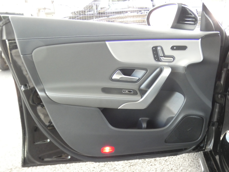 メルセデスベンツ CLAクラス CLA200d ｼｭｰﾃｨﾝｸﾞﾌﾞﾚｰｸ AMGﾗｲﾝ AMGﾚｻﾞｰｴｸｽｸﾙｰｼﾌﾞ&ｱﾄﾞﾊﾞﾝｽﾄﾞ&ﾚｰﾀﾞｰｾｰﾌﾃｨPKG　meｺﾈｸﾄ 灰黒革 ﾊﾟﾉﾗﾏSR MBUXﾅﾋﾞTV 360ｶﾒﾗ ｱﾄﾞﾊﾞﾝｽﾄﾞｻｳﾝﾄﾞ ﾍｯﾄﾞｱｯﾌﾟD 前後ﾄﾞﾗﾚｺ LEDﾗｲﾄ/ｱﾀﾞﾌﾟﾃｨﾌﾞHB　2年保証付