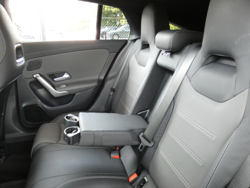 メルセデスベンツ CLAクラス CLA200d ｼｭｰﾃｨﾝｸﾞﾌﾞﾚｰｸ AMGﾗｲﾝ AMGﾚｻﾞｰｴｸｽｸﾙｰｼﾌﾞ&ｱﾄﾞﾊﾞﾝｽﾄﾞ&ﾚｰﾀﾞｰｾｰﾌﾃｨPKG　meｺﾈｸﾄ 灰黒革 ﾊﾟﾉﾗﾏSR MBUXﾅﾋﾞTV 360ｶﾒﾗ ｱﾄﾞﾊﾞﾝｽﾄﾞｻｳﾝﾄﾞ ﾍｯﾄﾞｱｯﾌﾟD 前後ﾄﾞﾗﾚｺ LEDﾗｲﾄ/ｱﾀﾞﾌﾟﾃｨﾌﾞHB　2年保証付