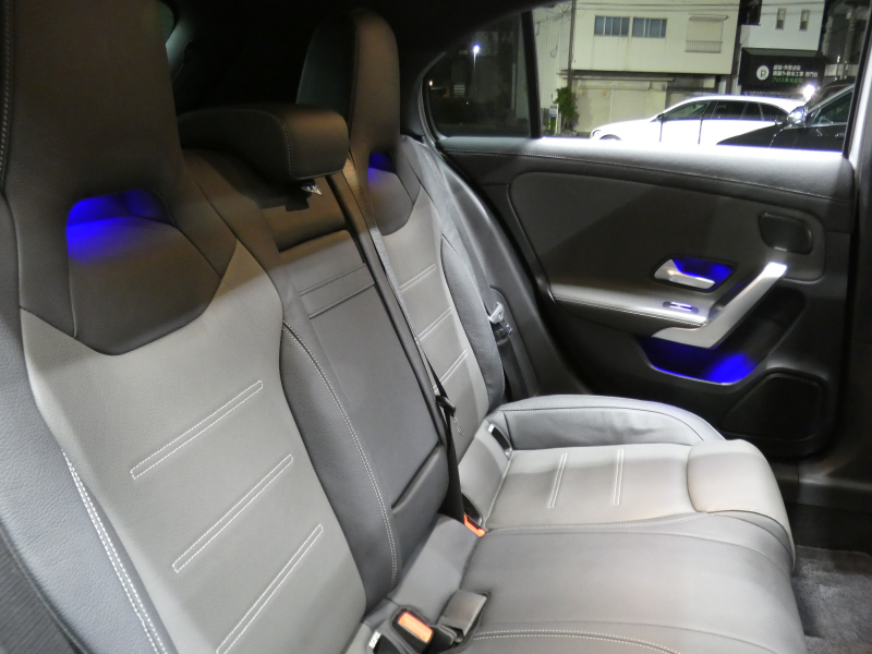 AMG Aクラス A35 4MATIC AMGﾊﾟﾌｫｰﾏﾝｽ&AMGｱﾄﾞﾊﾞﾝｽﾄﾞ&ﾚｰﾀﾞｰｾｰﾌﾃｨPKG　meｺﾈｸﾄ AMGﾊﾟﾌｫｰﾏﾝｽｽﾃｱﾘﾝｸﾞ&ｼｰﾄ AMGｴｱﾛ&18ｲﾝﾁAW 強化ﾌﾞﾚｰｷ 灰黒革 ﾊﾟﾉﾗﾏSR MBUXﾅﾋﾞ 360ｶﾒﾗ ﾍｯﾄﾞｱｯﾌﾟD 液晶ﾒｰﾀｰ ｱﾄﾞﾊﾞﾝｽﾄﾞS 前後ﾄﾞﾗﾚｺ　2年保証付