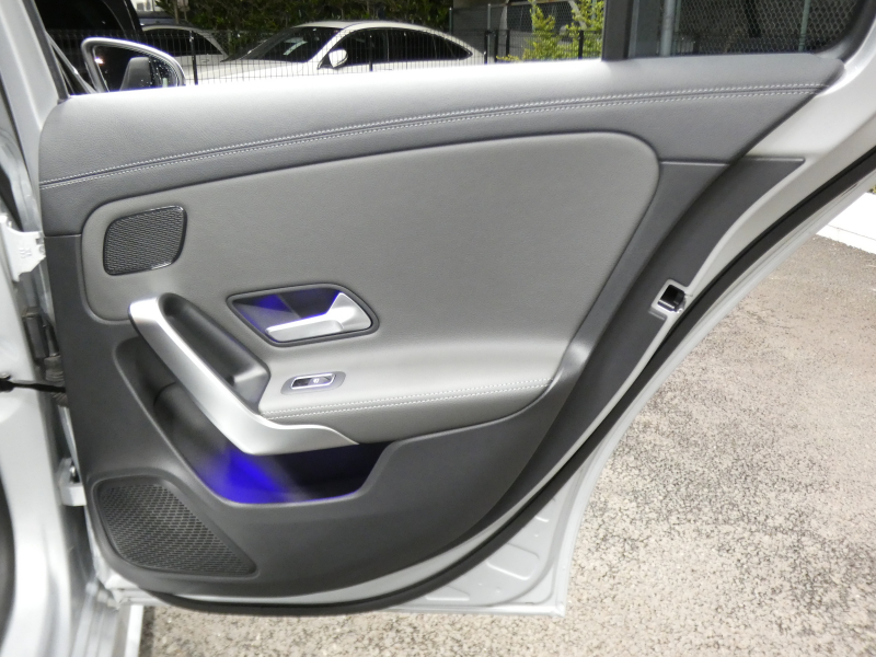 AMG Aクラス A35 4MATIC AMGﾊﾟﾌｫｰﾏﾝｽ&AMGｱﾄﾞﾊﾞﾝｽﾄﾞ&ﾚｰﾀﾞｰｾｰﾌﾃｨPKG　meｺﾈｸﾄ AMGﾊﾟﾌｫｰﾏﾝｽｽﾃｱﾘﾝｸﾞ&ｼｰﾄ AMGｴｱﾛ&18ｲﾝﾁAW 強化ﾌﾞﾚｰｷ 灰黒革 ﾊﾟﾉﾗﾏSR MBUXﾅﾋﾞ 360ｶﾒﾗ ﾍｯﾄﾞｱｯﾌﾟD 液晶ﾒｰﾀｰ ｱﾄﾞﾊﾞﾝｽﾄﾞS 前後ﾄﾞﾗﾚｺ　2年保証付