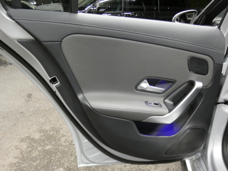 AMG Aクラス A35 4MATIC AMGﾊﾟﾌｫｰﾏﾝｽ&AMGｱﾄﾞﾊﾞﾝｽﾄﾞ&ﾚｰﾀﾞｰｾｰﾌﾃｨPKG　meｺﾈｸﾄ AMGﾊﾟﾌｫｰﾏﾝｽｽﾃｱﾘﾝｸﾞ&ｼｰﾄ AMGｴｱﾛ&18ｲﾝﾁAW 強化ﾌﾞﾚｰｷ 灰黒革 ﾊﾟﾉﾗﾏSR MBUXﾅﾋﾞ 360ｶﾒﾗ ﾍｯﾄﾞｱｯﾌﾟD 液晶ﾒｰﾀｰ ｱﾄﾞﾊﾞﾝｽﾄﾞS 前後ﾄﾞﾗﾚｺ　2年保証付