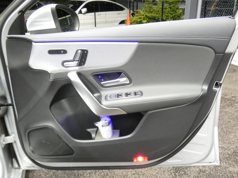 AMG Aクラス A35 4MATIC AMGﾊﾟﾌｫｰﾏﾝｽ&AMGｱﾄﾞﾊﾞﾝｽﾄﾞ&ﾚｰﾀﾞｰｾｰﾌﾃｨPKG　meｺﾈｸﾄ AMGﾊﾟﾌｫｰﾏﾝｽｽﾃｱﾘﾝｸﾞ&ｼｰﾄ AMGｴｱﾛ&18ｲﾝﾁAW 強化ﾌﾞﾚｰｷ 灰黒革 ﾊﾟﾉﾗﾏSR MBUXﾅﾋﾞ 360ｶﾒﾗ ﾍｯﾄﾞｱｯﾌﾟD 液晶ﾒｰﾀｰ ｱﾄﾞﾊﾞﾝｽﾄﾞS 前後ﾄﾞﾗﾚｺ　2年保証付