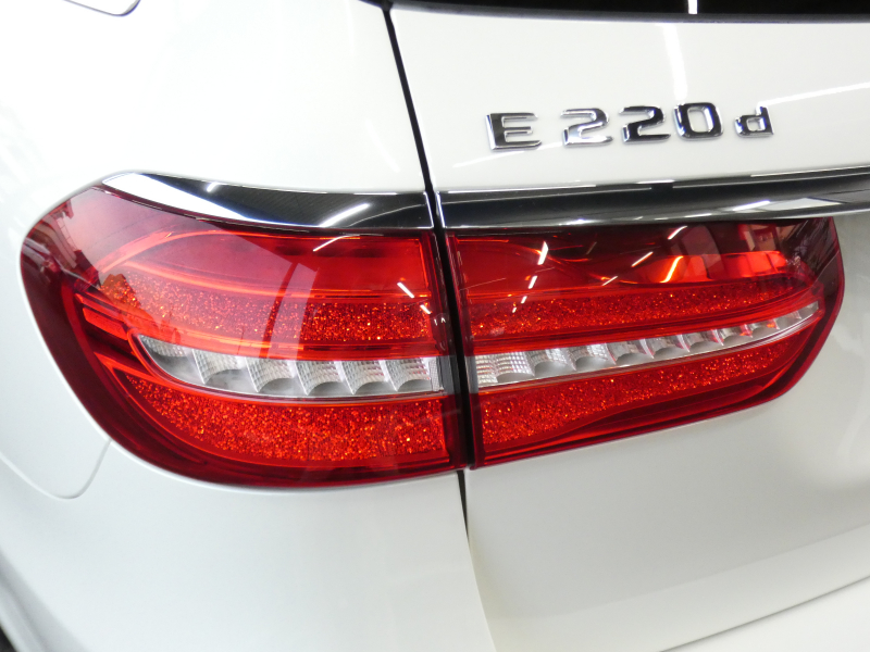 メルセデスベンツ Eクラス E220d ｽﾃｰｼｮﾝﾜｺﾞﾝ ｱﾊﾞﾝｷﾞｬﾙﾄﾞ ｽﾎﾟｰﾂ 本革仕様 ﾚｰﾀﾞｰｾｰﾌﾃｨPKG　黒ﾅｯﾊﾟﾚｻﾞｰ 全席ﾋｰﾀｰ HDDﾅﾋﾞ 地ﾃﾞｼﾞ 360度ｶﾒﾗ Aｶｰﾌﾟﾚｲ Burmester ｴｱﾊﾞﾗﾝｽPKG AMGｴｱﾛ&19ｲﾝﾁｱﾙﾐ 自動ﾘｱｹﾞｰﾄ ﾌｯﾄOP 前後ﾄﾞﾗﾚｺ　2年保証付