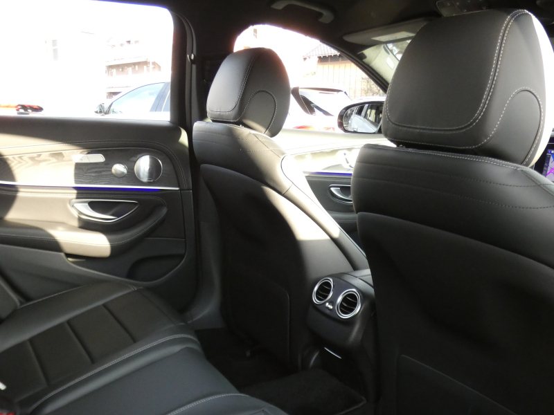 メルセデスベンツ Eクラス E200 ｱﾊﾞﾝｷﾞｬﾙﾄﾞ ｽﾎﾟｰﾂ ﾚｻﾞｰ&ﾚｰﾀﾞｰｾｰﾌﾃｨPKG　meｺﾈｸﾄ 黒ﾅｯﾊﾟﾚｻﾞｰ 全席ﾋｰﾀｰ HDDﾅﾋﾞ 地ﾃﾞｼﾞ Appleｶｰﾌﾟﾚｲ Burmester 360ｶﾒﾗ ﾍｯﾄﾞｱｯﾌﾟD ｴｱﾊﾞﾗﾝｽPKG AMGｴｱﾛ 19ｲﾝﾁｱﾙﾐ 前後ﾄﾞﾗﾚｺ　2年保証付