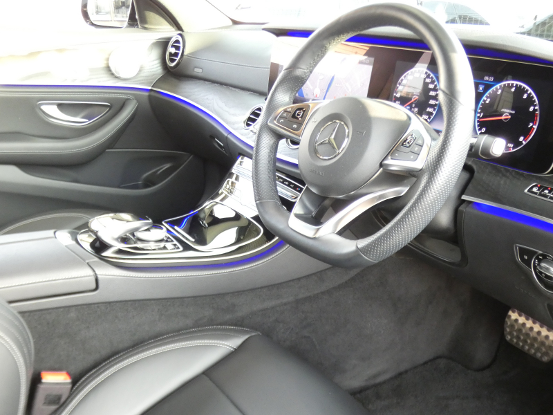 メルセデスベンツ Eクラス E200 ｱﾊﾞﾝｷﾞｬﾙﾄﾞ ｽﾎﾟｰﾂ ﾚｻﾞｰ&ﾚｰﾀﾞｰｾｰﾌﾃｨPKG　meｺﾈｸﾄ 黒ﾅｯﾊﾟﾚｻﾞｰ 全席ﾋｰﾀｰ HDDﾅﾋﾞ 地ﾃﾞｼﾞ Appleｶｰﾌﾟﾚｲ Burmester 360ｶﾒﾗ ﾍｯﾄﾞｱｯﾌﾟD ｴｱﾊﾞﾗﾝｽPKG AMGｴｱﾛ 19ｲﾝﾁｱﾙﾐ 前後ﾄﾞﾗﾚｺ　2年保証付