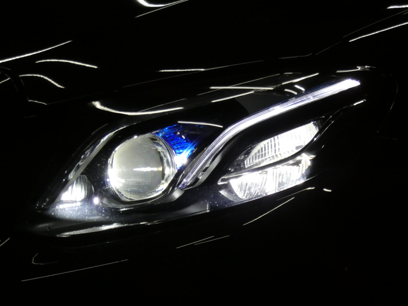 メルセデスベンツ Eクラス E200 ｱﾊﾞﾝｷﾞｬﾙﾄﾞ ｽﾎﾟｰﾂ ﾚｰﾀﾞｰｾｰﾌﾃｨPKG　AMGｴｱﾛ&19ｲﾝﾁAW ｺﾝﾋﾞ革ｼｰﾄ ﾅﾋﾞTV 360度ｶﾒﾗ Aｶｰﾌﾟﾚｲ 前後ﾄﾞﾗﾚｺ ﾀﾞｲﾅﾐｯｸｾﾚｸﾄ ｱﾝﾋﾞｴﾝﾄﾗｲﾄ LEDﾗｲﾄ ｱﾀﾞﾌﾟﾃｨﾌﾞHB　2年保証付