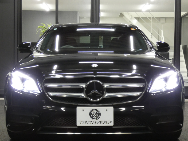 メルセデスベンツ Eクラス E200 ｱﾊﾞﾝｷﾞｬﾙﾄﾞ ｽﾎﾟｰﾂ ﾚｰﾀﾞｰｾｰﾌﾃｨPKG　AMGｴｱﾛ&19ｲﾝﾁAW ｺﾝﾋﾞ革ｼｰﾄ ﾅﾋﾞTV 360度ｶﾒﾗ Aｶｰﾌﾟﾚｲ 前後ﾄﾞﾗﾚｺ ﾀﾞｲﾅﾐｯｸｾﾚｸﾄ ｱﾝﾋﾞｴﾝﾄﾗｲﾄ LEDﾗｲﾄ ｱﾀﾞﾌﾟﾃｨﾌﾞHB　2年保証付