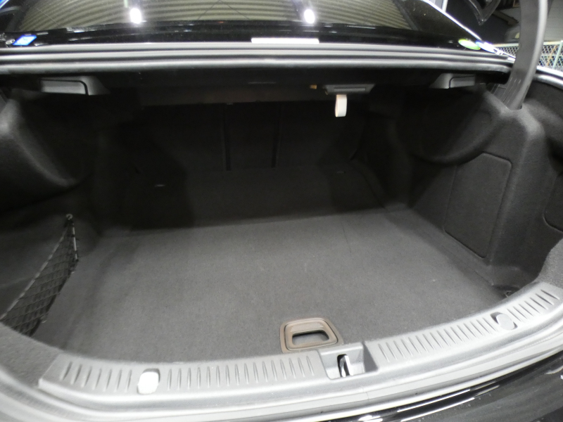 メルセデスベンツ Eクラス E200 ｱﾊﾞﾝｷﾞｬﾙﾄﾞ ｽﾎﾟｰﾂ ﾚｰﾀﾞｰｾｰﾌﾃｨPKG　AMGｴｱﾛ&19ｲﾝﾁAW ｺﾝﾋﾞ革ｼｰﾄ ﾅﾋﾞTV 360度ｶﾒﾗ Aｶｰﾌﾟﾚｲ 前後ﾄﾞﾗﾚｺ ﾀﾞｲﾅﾐｯｸｾﾚｸﾄ ｱﾝﾋﾞｴﾝﾄﾗｲﾄ LEDﾗｲﾄ ｱﾀﾞﾌﾟﾃｨﾌﾞHB　2年保証付
