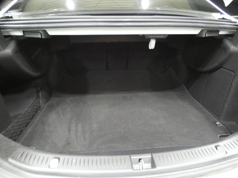 メルセデスベンツ Eクラス E200 ｱﾊﾞﾝｷﾞｬﾙﾄﾞ ﾚｻﾞｰ&ﾚｰﾀﾞｰｾｰﾌﾃｨPKG　黒本革 前後ﾋｰﾀｰ ﾅﾋﾞTV 360度ｶﾒﾗ Appleｶｰﾌﾟﾚｲ Burmester ｴｱﾊﾞﾗﾝｽPKG ﾊﾟﾌｭｰﾑｱﾄﾏｲｻﾞｰ 純正ﾄﾞﾗﾚｺ ﾀﾞｲﾅﾐｯｸｾﾚｸﾄ ｵｰﾄﾄﾗﾝｸ 純正17ｲﾝﾁAW LEDﾗｲﾄ　2年保証付