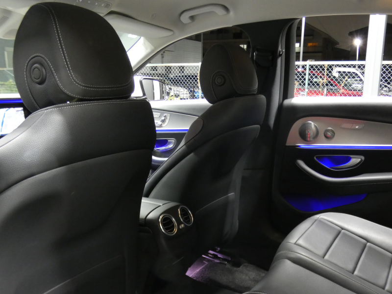 メルセデスベンツ Eクラス E200 ｱﾊﾞﾝｷﾞｬﾙﾄﾞ ﾚｻﾞｰ&ﾚｰﾀﾞｰｾｰﾌﾃｨPKG　黒本革 前後ﾋｰﾀｰ ﾅﾋﾞTV 360度ｶﾒﾗ Appleｶｰﾌﾟﾚｲ Burmester ｴｱﾊﾞﾗﾝｽPKG ﾊﾟﾌｭｰﾑｱﾄﾏｲｻﾞｰ 純正ﾄﾞﾗﾚｺ ﾀﾞｲﾅﾐｯｸｾﾚｸﾄ ｵｰﾄﾄﾗﾝｸ 純正17ｲﾝﾁAW LEDﾗｲﾄ　2年保証付