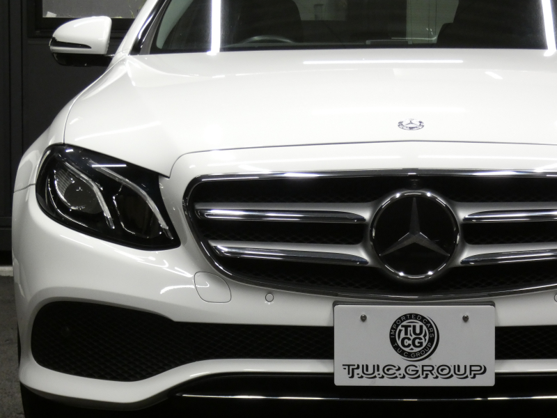 メルセデスベンツ Eクラス E200 ｱﾊﾞﾝｷﾞｬﾙﾄﾞ ﾚｻﾞｰ&ﾚｰﾀﾞｰｾｰﾌﾃｨPKG　黒本革 前後ﾋｰﾀｰ ﾅﾋﾞTV 360度ｶﾒﾗ Appleｶｰﾌﾟﾚｲ Burmester ｴｱﾊﾞﾗﾝｽPKG ﾊﾟﾌｭｰﾑｱﾄﾏｲｻﾞｰ 純正ﾄﾞﾗﾚｺ ﾀﾞｲﾅﾐｯｸｾﾚｸﾄ ｵｰﾄﾄﾗﾝｸ 純正17ｲﾝﾁAW LEDﾗｲﾄ　2年保証付