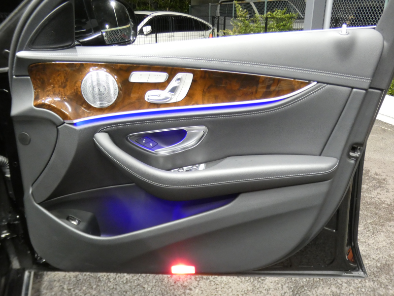 メルセデスベンツ Eクラス E400 4MATIC ｽﾃｰｼｮﾝﾜｺﾞﾝ ｴｸｽｸﾙｰｼﾌﾞ&ﾚｰﾀﾞｰｾｰﾌﾃｨPKG　ﾌﾞﾗｯｸﾅｯﾊﾟﾚｻﾞｰ 前後席ﾋｰﾀｰ AMG19ｲﾝﾁAW ﾅﾋﾞTV Appleｶｰﾌﾟﾚｲ 360度ｶﾒﾗ Burmester ｴｱﾊﾞﾗﾝｽPKG ﾍｯﾄﾞｱｯﾌﾟD 自動ﾘｱｹﾞｰﾄ ｴｱｻｽ LEDﾍｯﾄﾞﾗｲﾄ/ｱﾀﾞﾌﾟﾃｨﾌﾞHB　2年保証付