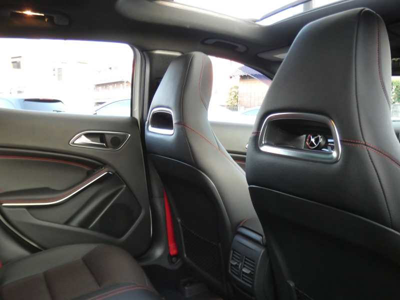 AMG GLA GLA45 4MATIC ﾚｰﾀﾞｰｾｰﾌﾃｨPKG　後期 1ｵｰﾅｰ 381ps ｷｰﾚｽｺﾞｰ 黒本革 ﾊﾟﾉﾗﾏｻﾝﾙｰﾌ ﾅﾋﾞTV Aｶｰﾌﾟﾚｲ Bｶﾒﾗ ﾀﾞｲﾅﾐｯｸｾﾚｸﾄ LEDﾍｯﾄﾞﾗｲﾄ ﾊﾟﾄﾞﾙｼﾌﾄ 前後ﾄﾞﾗﾚｺ 自動ﾘｱｹﾞｰﾄ/ﾌｯﾄOP AMGｴｱﾛ&19ｲﾝﾁAW　2年保証付