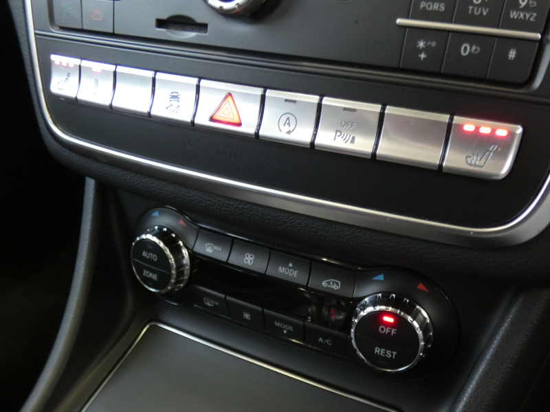 AMG GLA GLA45 4MATIC ﾚｰﾀﾞｰｾｰﾌﾃｨPKG　後期 1ｵｰﾅｰ 381ps ｷｰﾚｽｺﾞｰ 黒本革 ﾊﾟﾉﾗﾏｻﾝﾙｰﾌ ﾅﾋﾞTV Aｶｰﾌﾟﾚｲ Bｶﾒﾗ ﾀﾞｲﾅﾐｯｸｾﾚｸﾄ LEDﾍｯﾄﾞﾗｲﾄ ﾊﾟﾄﾞﾙｼﾌﾄ 前後ﾄﾞﾗﾚｺ 自動ﾘｱｹﾞｰﾄ/ﾌｯﾄOP AMGｴｱﾛ&19ｲﾝﾁAW　2年保証付