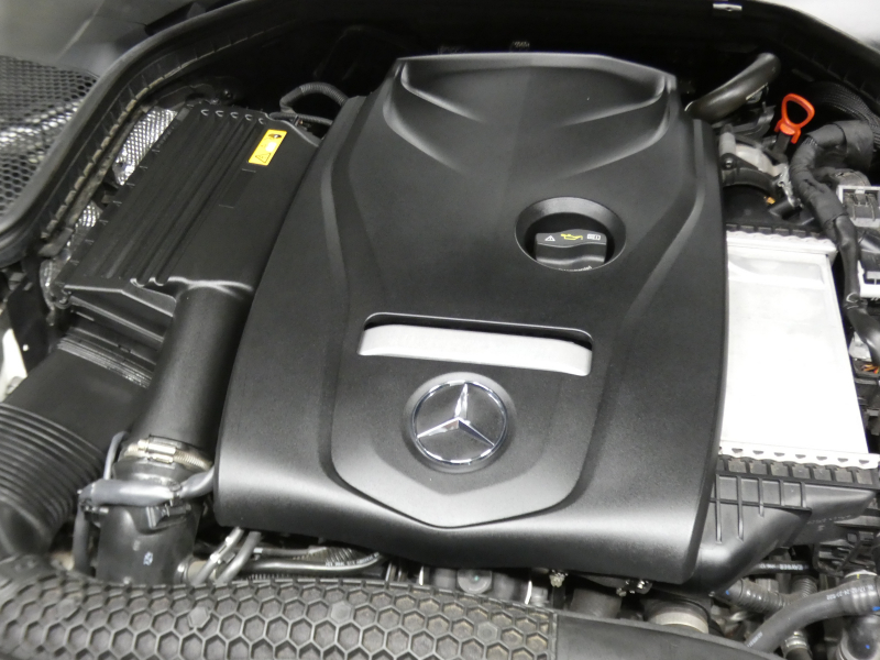 メルセデスベンツ Cクラス C180 ｶﾌﾞﾘｵﾚ ﾚｻﾞｰｴｸｽｸﾙｰｼﾌﾞ&ﾚｰﾀﾞｰｾｰﾌﾃｨPKG　9速AT meｺﾈｸﾄ AMGｴｱﾛ&19ｲﾝﾁｱﾙﾐ 赤革 赤幌 HDDﾅﾋﾞ 地ﾃﾞｼﾞ Bｶﾒﾗ Bluetoothｵｰﾃﾞｨｵ ﾄﾞﾗﾚｺ LEDﾍｯﾄﾞﾗｲﾄ ｴｱﾊﾞﾗﾝｽPKG ﾍｯﾄﾞｱｯﾌﾟD　2年保証付