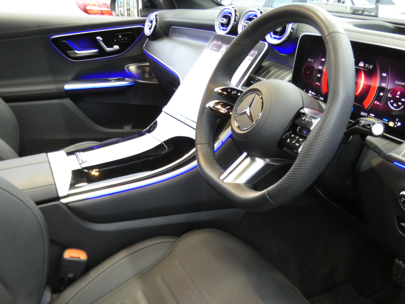 メルセデスベンツ GLC GLC220d 4MATIC AMGﾗｲﾝ&AMGﾚｻﾞｰｴｸｽｸﾙｰｼﾌﾞ&ﾄﾞﾗｲﾊﾞｰｽﾞPKG　ISG搭載 1ｵｰﾅｰ AMGｴｱﾛ&19AW 黒本革ｼｰﾄ ﾊﾟﾉﾗﾏSR MBUXﾅﾋﾞ 地ﾃﾞｼﾞ 360ｶﾒﾗ Appleｶｰﾌﾟﾚｲ Burmester ﾍｯﾄﾞｱｯﾌﾟD ﾘｱｱｸｽﾙｽﾃｱﾘﾝｸﾞ AirMATIC　新車保証継承可能