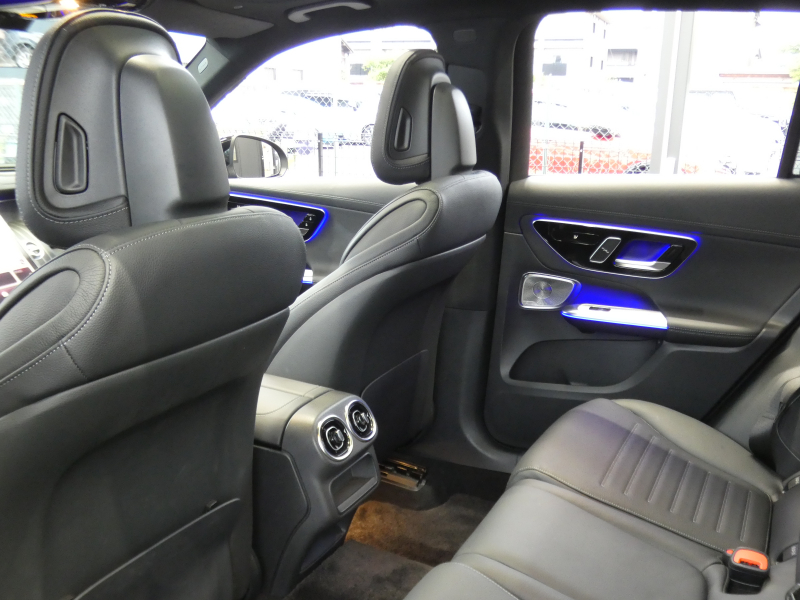 メルセデスベンツ GLC GLC220d 4MATIC AMGﾗｲﾝ&AMGﾚｻﾞｰｴｸｽｸﾙｰｼﾌﾞ&ﾄﾞﾗｲﾊﾞｰｽﾞPKG　ISG搭載 1ｵｰﾅｰ AMGｴｱﾛ&19AW 黒本革ｼｰﾄ ﾊﾟﾉﾗﾏSR MBUXﾅﾋﾞ 地ﾃﾞｼﾞ 360ｶﾒﾗ Appleｶｰﾌﾟﾚｲ Burmester ﾍｯﾄﾞｱｯﾌﾟD ﾘｱｱｸｽﾙｽﾃｱﾘﾝｸﾞ AirMATIC　新車保証継承可能