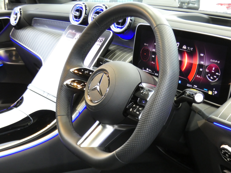 メルセデスベンツ GLC GLC220d 4MATIC AMGﾗｲﾝ&AMGﾚｻﾞｰｴｸｽｸﾙｰｼﾌﾞ&ﾄﾞﾗｲﾊﾞｰｽﾞPKG　ISG搭載 1ｵｰﾅｰ AMGｴｱﾛ&19AW 黒本革ｼｰﾄ ﾊﾟﾉﾗﾏSR MBUXﾅﾋﾞ 地ﾃﾞｼﾞ 360ｶﾒﾗ Appleｶｰﾌﾟﾚｲ Burmester ﾍｯﾄﾞｱｯﾌﾟD ﾘｱｱｸｽﾙｽﾃｱﾘﾝｸﾞ AirMATIC　新車保証継承可能