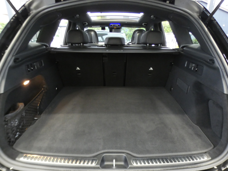 メルセデスベンツ GLC GLC220d 4MATIC AMGﾗｲﾝ&AMGﾚｻﾞｰｴｸｽｸﾙｰｼﾌﾞ&ﾄﾞﾗｲﾊﾞｰｽﾞPKG　ISG搭載 1ｵｰﾅｰ AMGｴｱﾛ&19AW 黒本革ｼｰﾄ ﾊﾟﾉﾗﾏSR MBUXﾅﾋﾞ 地ﾃﾞｼﾞ 360ｶﾒﾗ Appleｶｰﾌﾟﾚｲ Burmester ﾍｯﾄﾞｱｯﾌﾟD ﾘｱｱｸｽﾙｽﾃｱﾘﾝｸﾞ AirMATIC　新車保証継承可能