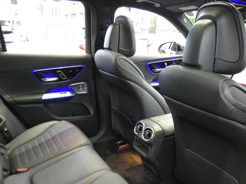 メルセデスベンツ GLC GLC220d 4MATIC AMGﾗｲﾝ&AMGﾚｻﾞｰｴｸｽｸﾙｰｼﾌﾞ&ﾄﾞﾗｲﾊﾞｰｽﾞPKG　ISG搭載 1ｵｰﾅｰ AMGｴｱﾛ&19AW 黒本革ｼｰﾄ ﾊﾟﾉﾗﾏSR MBUXﾅﾋﾞ 地ﾃﾞｼﾞ 360ｶﾒﾗ Appleｶｰﾌﾟﾚｲ Burmester ﾍｯﾄﾞｱｯﾌﾟD ﾘｱｱｸｽﾙｽﾃｱﾘﾝｸﾞ AirMATIC　新車保証継承可能