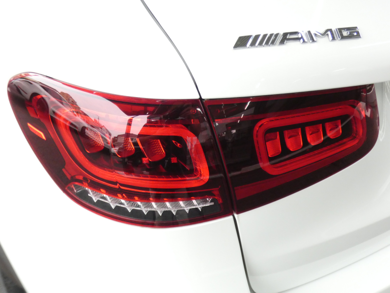 AMG GLC GLC43 4MATIC ﾚｻﾞｰｴｸｽｸﾙｰｼﾌﾞ&ﾚｰﾀﾞｰｾｰﾌﾃｨPKG　後期 1ｵｰﾅｰ AMGﾊﾟﾌｫｰﾏﾝｽｴｸﾞｿﾞｰｽﾄ AMGｴｱﾛ/20ｲﾝﾁAW 390ps meｺﾈｸﾄ 黒本革/ﾍﾞﾝﾁﾚｰﾀｰ ﾊﾟﾉﾗﾏｻﾝﾙｰﾌ MBUXﾅﾋﾞ 地ﾃﾞｼﾞ 360ｶﾒﾗ ﾍｯﾄﾞｱｯﾌﾟD ｴｱﾊﾞﾗﾝｽPKG LEDﾍｯﾄﾞﾗｲﾄ　2年保証付