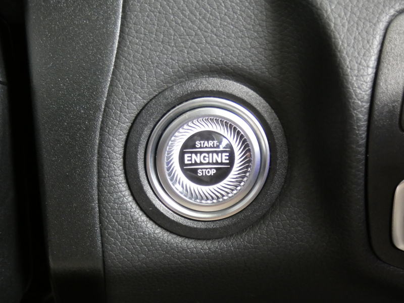 AMG GLC GLC43 4MATIC ﾚｻﾞｰｴｸｽｸﾙｰｼﾌﾞ&ﾚｰﾀﾞｰｾｰﾌﾃｨPKG　後期 1ｵｰﾅｰ AMGﾊﾟﾌｫｰﾏﾝｽｴｸﾞｿﾞｰｽﾄ AMGｴｱﾛ/20ｲﾝﾁAW 390ps meｺﾈｸﾄ 黒本革/ﾍﾞﾝﾁﾚｰﾀｰ ﾊﾟﾉﾗﾏｻﾝﾙｰﾌ MBUXﾅﾋﾞ 地ﾃﾞｼﾞ 360ｶﾒﾗ ﾍｯﾄﾞｱｯﾌﾟD ｴｱﾊﾞﾗﾝｽPKG LEDﾍｯﾄﾞﾗｲﾄ　2年保証付