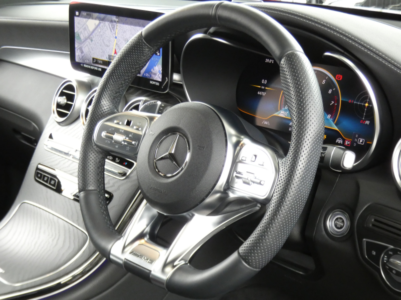 AMG GLC GLC43 4MATIC ﾚｻﾞｰｴｸｽｸﾙｰｼﾌﾞ&ﾚｰﾀﾞｰｾｰﾌﾃｨPKG　後期 1ｵｰﾅｰ AMGﾊﾟﾌｫｰﾏﾝｽｴｸﾞｿﾞｰｽﾄ AMGｴｱﾛ/20ｲﾝﾁAW 390ps meｺﾈｸﾄ 黒本革/ﾍﾞﾝﾁﾚｰﾀｰ ﾊﾟﾉﾗﾏｻﾝﾙｰﾌ MBUXﾅﾋﾞ 地ﾃﾞｼﾞ 360ｶﾒﾗ ﾍｯﾄﾞｱｯﾌﾟD ｴｱﾊﾞﾗﾝｽPKG LEDﾍｯﾄﾞﾗｲﾄ　2年保証付