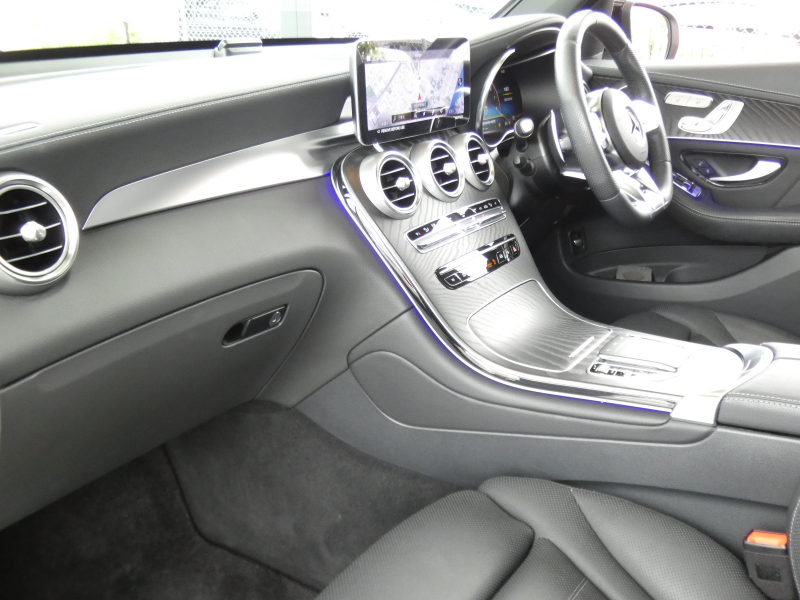 AMG GLC GLC43 4MATIC ﾚｻﾞｰｴｸｽｸﾙｰｼﾌﾞ&ﾚｰﾀﾞｰｾｰﾌﾃｨPKG　後期 1ｵｰﾅｰ AMGﾊﾟﾌｫｰﾏﾝｽｴｸﾞｿﾞｰｽﾄ AMGｴｱﾛ/20ｲﾝﾁAW 390ps meｺﾈｸﾄ 黒本革/ﾍﾞﾝﾁﾚｰﾀｰ ﾊﾟﾉﾗﾏｻﾝﾙｰﾌ MBUXﾅﾋﾞ 地ﾃﾞｼﾞ 360ｶﾒﾗ ﾍｯﾄﾞｱｯﾌﾟD ｴｱﾊﾞﾗﾝｽPKG LEDﾍｯﾄﾞﾗｲﾄ　2年保証付