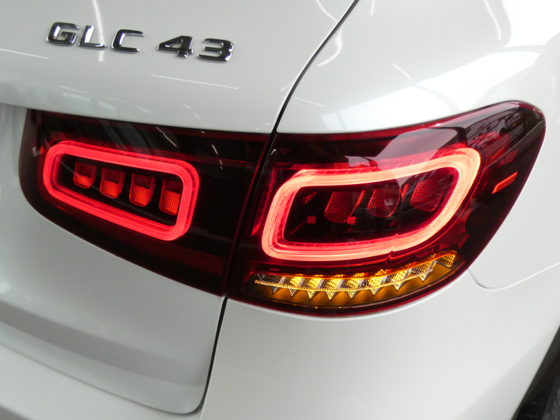 AMG GLC GLC43 4MATIC ﾚｻﾞｰｴｸｽｸﾙｰｼﾌﾞ&ﾚｰﾀﾞｰｾｰﾌﾃｨPKG　後期 1ｵｰﾅｰ AMGﾊﾟﾌｫｰﾏﾝｽｴｸﾞｿﾞｰｽﾄ AMGｴｱﾛ/20ｲﾝﾁAW 390ps meｺﾈｸﾄ 黒本革/ﾍﾞﾝﾁﾚｰﾀｰ ﾊﾟﾉﾗﾏｻﾝﾙｰﾌ MBUXﾅﾋﾞ 地ﾃﾞｼﾞ 360ｶﾒﾗ ﾍｯﾄﾞｱｯﾌﾟD ｴｱﾊﾞﾗﾝｽPKG LEDﾍｯﾄﾞﾗｲﾄ　2年保証付