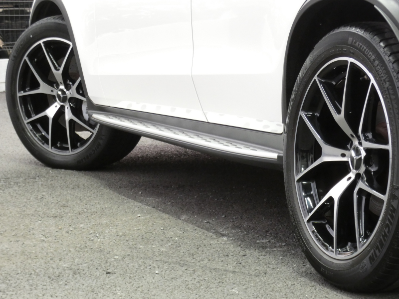 AMG GLC GLC43 4MATIC ﾚｻﾞｰｴｸｽｸﾙｰｼﾌﾞ&ﾚｰﾀﾞｰｾｰﾌﾃｨPKG　後期 390ps meｺﾈｸﾄ 黒本革/ﾍﾞﾝﾁﾚｰﾀｰ ﾊﾟﾉﾗﾏｻﾝﾙｰﾌ MBUXﾅﾋﾞ 地ﾃﾞｼﾞ 360ｶﾒﾗ ﾍｯﾄﾞｱｯﾌﾟD Burmester ｴｱﾊﾞﾗﾝｽPKG LEDﾍｯﾄﾞﾗｲﾄ AMGｴｱﾛ/20ｲﾝﾁAW　2年保証付