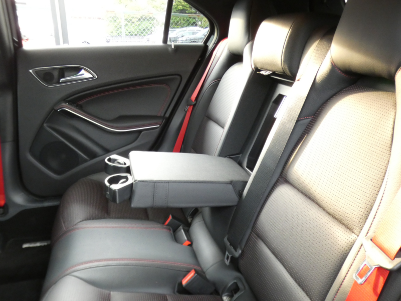 AMG Aクラス A45 4MATIC AMGｱﾄﾞﾊﾞﾝｽﾄﾞ&ﾚｰﾀﾞｰｾｰﾌﾃｨPKG　後期 381ps ｷｰﾚｽｺﾞｰ ﾊﾟﾌｫｰﾏﾝｽｼｰﾄ&可変ﾊﾟﾌｫｰﾏﾝｽｴｸﾞｿﾞｰｽﾄ AMGｴｱﾛ&18AW ﾊﾟﾅﾒﾘｶｰﾅｸﾞﾘﾙ ﾅﾋﾞTV Aｶｰﾌﾟﾚｲ Bｶﾒﾗ harman/kardon LEDﾍｯﾄﾞﾗｲﾄ/ｵｰﾄHB　2年保証付