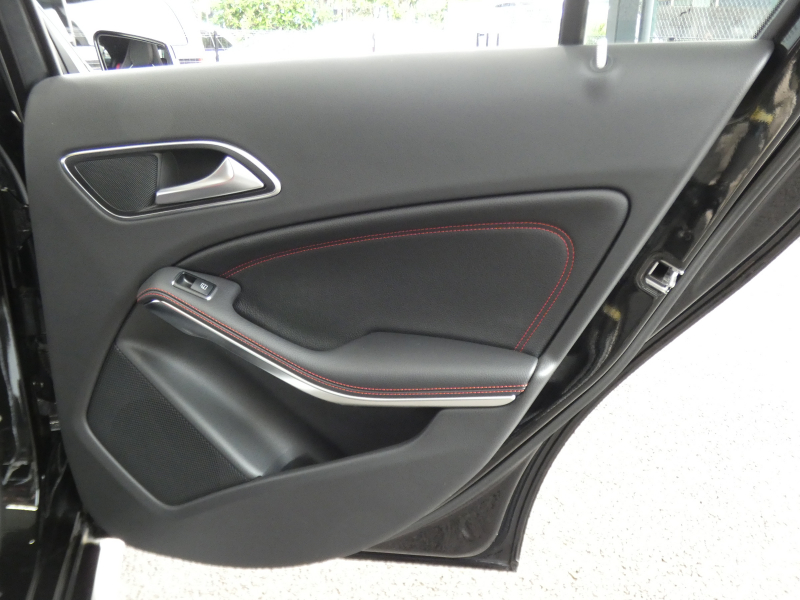 AMG Aクラス A45 4MATIC AMGｱﾄﾞﾊﾞﾝｽﾄﾞ&ﾚｰﾀﾞｰｾｰﾌﾃｨPKG　後期 381ps ｷｰﾚｽｺﾞｰ ﾊﾟﾌｫｰﾏﾝｽｼｰﾄ&可変ﾊﾟﾌｫｰﾏﾝｽｴｸﾞｿﾞｰｽﾄ AMGｴｱﾛ&18AW ﾊﾟﾅﾒﾘｶｰﾅｸﾞﾘﾙ ﾅﾋﾞTV Aｶｰﾌﾟﾚｲ Bｶﾒﾗ harman/kardon LEDﾍｯﾄﾞﾗｲﾄ/ｵｰﾄHB　2年保証付