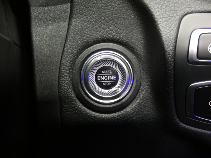 AMG Cクラス C43 4MATIC ｸｰﾍﾟ ﾚｰﾀﾞｰｾｰﾌﾃｨPKG　後期 390ps meｺﾈｸﾄ 黒本革 ﾊﾟﾉﾗﾏSR HDDﾅﾋﾞ 地ﾃﾞｼﾞ Appleｶｰﾌﾟﾚｲ ﾍｯﾄﾞｱｯﾌﾟD Burmester ｴｱﾊﾞﾗﾝｽPKG ｵｰﾄﾄﾗﾝｸ 前後ﾄﾞﾗﾚｺ ﾏﾙﾁﾋﾞｰﾑLEDﾍｯﾄﾞﾗｲﾄ　2年保証付