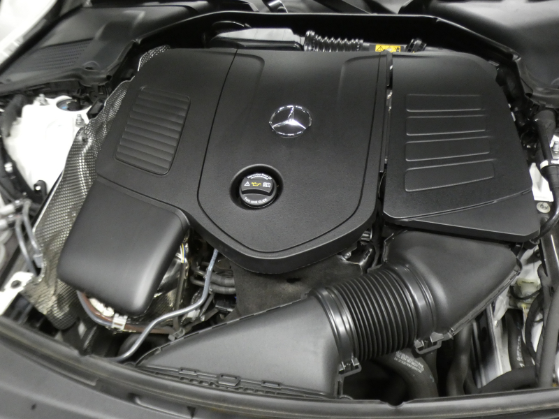 メルセデスベンツ Cクラス C200 ｽﾃｰｼｮﾝﾜｺﾞﾝ AVG AMGﾗｲﾝ&ﾚｻﾞｰｴｸｽｸﾙｰｼﾌﾞ&ﾍﾞｰｼｯｸPKG　ISG搭載 AMGｴｱﾛ&18AW 赤黒革ｼｰﾄ ﾊﾟﾉﾗﾏSR MBUXﾅﾋﾞ 地ﾃﾞｼﾞ 360ｶﾒﾗ Appleｶｰﾌﾟﾚｲ ﾍｯﾄﾞｱｯﾌﾟD ﾃﾞｼﾞﾀﾙｺｯｸﾋﾟｯﾄD 自動ﾘｱｹﾞｰﾄ DIGITALﾗｲﾄ　新車保証継承可能