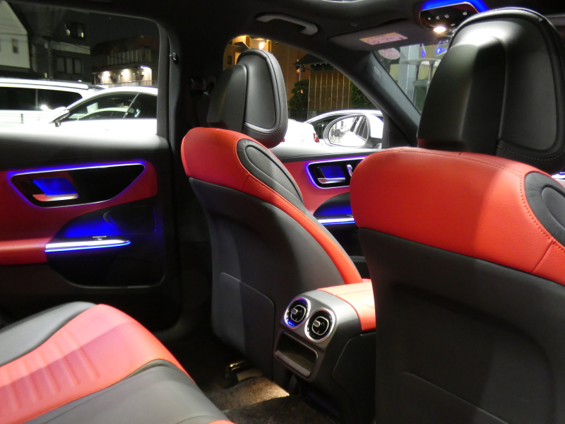 メルセデスベンツ Cクラス C200 ｽﾃｰｼｮﾝﾜｺﾞﾝ AVG AMGﾗｲﾝ&ﾚｻﾞｰｴｸｽｸﾙｰｼﾌﾞ&ﾍﾞｰｼｯｸPKG　ISG搭載 AMGｴｱﾛ&18AW 赤黒革ｼｰﾄ ﾊﾟﾉﾗﾏSR MBUXﾅﾋﾞ 地ﾃﾞｼﾞ 360ｶﾒﾗ Appleｶｰﾌﾟﾚｲ ﾍｯﾄﾞｱｯﾌﾟD ﾃﾞｼﾞﾀﾙｺｯｸﾋﾟｯﾄD 自動ﾘｱｹﾞｰﾄ DIGITALﾗｲﾄ　新車保証継承可能