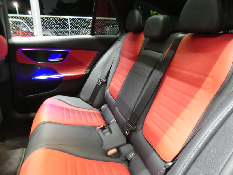 メルセデスベンツ Cクラス C200 ｽﾃｰｼｮﾝﾜｺﾞﾝ AVG AMGﾗｲﾝ&ﾚｻﾞｰｴｸｽｸﾙｰｼﾌﾞ&ﾍﾞｰｼｯｸPKG　ISG搭載 AMGｴｱﾛ&18AW 赤黒革ｼｰﾄ ﾊﾟﾉﾗﾏSR MBUXﾅﾋﾞ 地ﾃﾞｼﾞ 360ｶﾒﾗ Appleｶｰﾌﾟﾚｲ ﾍｯﾄﾞｱｯﾌﾟD ﾃﾞｼﾞﾀﾙｺｯｸﾋﾟｯﾄD 自動ﾘｱｹﾞｰﾄ DIGITALﾗｲﾄ　新車保証継承可能