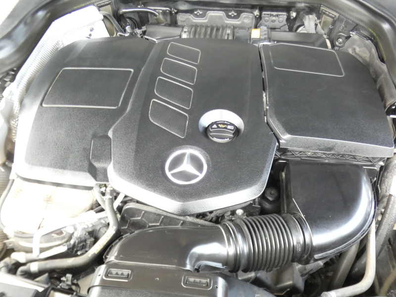 メルセデスベンツ GLC GLC220d 4MATIC AMGﾗｲﾝ ﾚｻﾞｰｴｸｽｸﾙｰｼﾌﾞ&ﾚｰﾀﾞｰｾｰﾌﾃｨPKG　後期 meｺﾈｸﾄ AMGｴｱﾛ&19AW 赤黒革/前後ﾋｰﾀｰ ﾊﾟﾉﾗﾏｻﾝﾙｰﾌ MBUXﾅﾋﾞ 地ﾃﾞｼﾞ 360度ｶﾒﾗ 前後ﾄﾞﾗﾚｺ Burmester ﾍｯﾄﾞｱｯﾌﾟD 自動ﾘｱｹﾞｰﾄ/ﾌｯﾄOP LEDﾍｯﾄﾞﾗｲﾄ　2年保証付