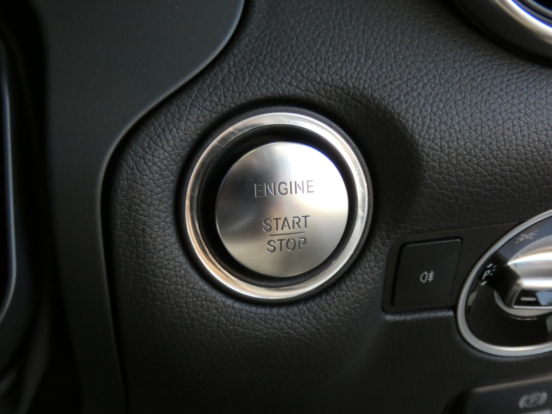 メルセデスベンツ SLCクラス SLC180 ｽﾎﾟｰﾂ ﾚｰﾀﾞｰｾｰﾌﾃｨPKG　9速AT AMGｴｱﾛ&18AW ｷｰﾚｽｺﾞｰ  黒本革ｼｰﾄ/ﾋｰﾀｰ HDDﾅﾋﾞ 地ﾃﾞｼﾞ Bｶﾒﾗ ﾀﾞｲﾅﾐｯｸｾﾚｸﾄ ﾀﾞｯｼｭﾎﾞｰﾄﾞｸﾛｯｸ LEDﾍｯﾄﾞﾗｲﾄ/ｱﾀﾞﾌﾟﾃｨﾌﾞHB ﾏﾙﾁｶﾗｰｱﾝﾋﾞｴﾝﾄﾗｲﾄ　2年保証付