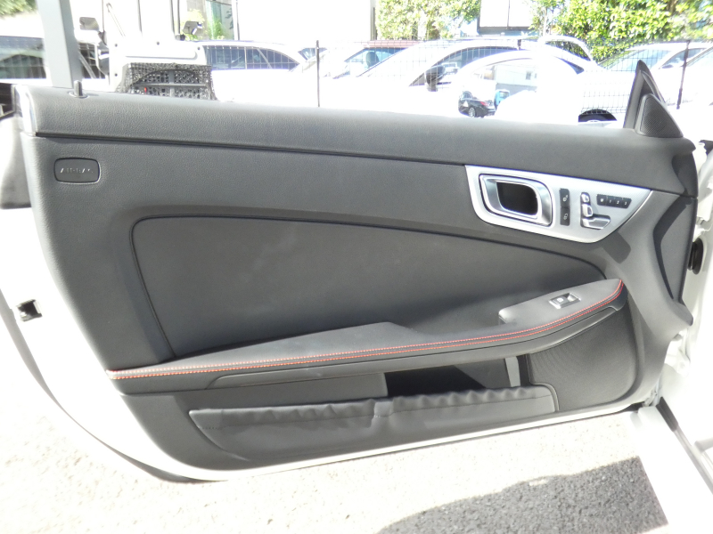 メルセデスベンツ SLCクラス SLC180 ｽﾎﾟｰﾂ ﾚｰﾀﾞｰｾｰﾌﾃｨPKG　9速AT AMGｴｱﾛ&18AW ｷｰﾚｽｺﾞｰ  黒本革ｼｰﾄ/ﾋｰﾀｰ HDDﾅﾋﾞ 地ﾃﾞｼﾞ Bｶﾒﾗ ﾀﾞｲﾅﾐｯｸｾﾚｸﾄ ﾀﾞｯｼｭﾎﾞｰﾄﾞｸﾛｯｸ LEDﾍｯﾄﾞﾗｲﾄ/ｱﾀﾞﾌﾟﾃｨﾌﾞHB ﾏﾙﾁｶﾗｰｱﾝﾋﾞｴﾝﾄﾗｲﾄ　2年保証付